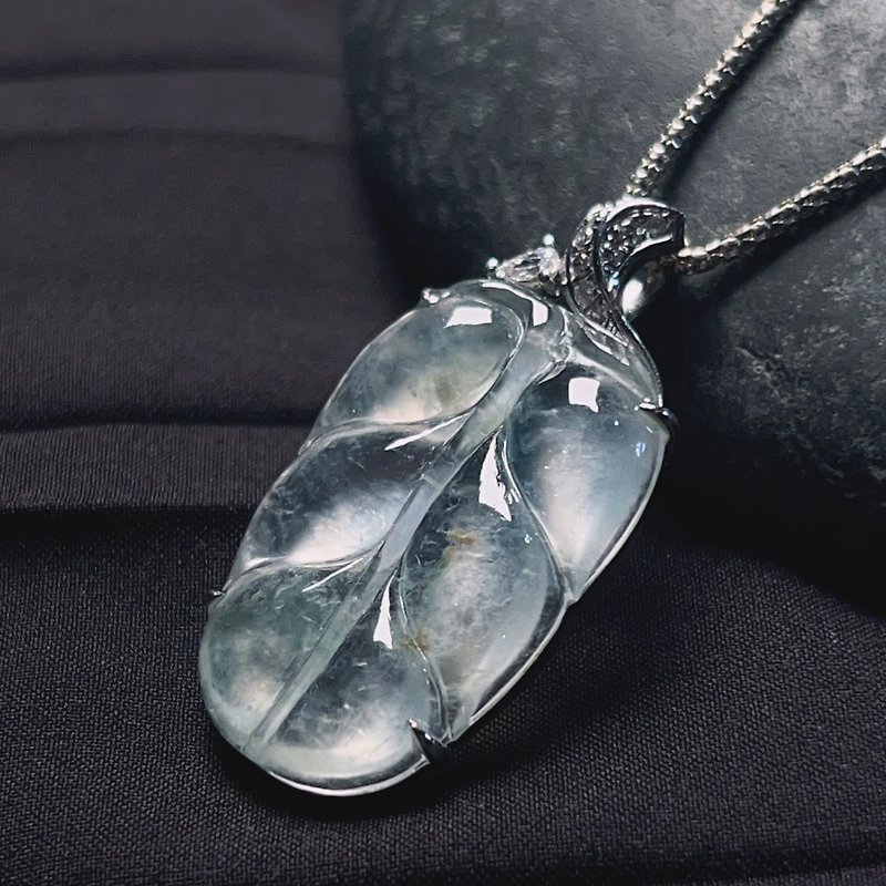 Glass jade leaf pendant 18K gold diamond inlaid | Natural Burmese jade A grade jade | Gift giving - Charms - Jade Transparent