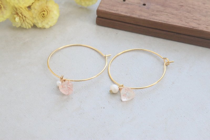 Strawberry Crystal Pearl Earrings 1102 - Love You - ต่างหู - เครื่องเพชรพลอย สึชมพู