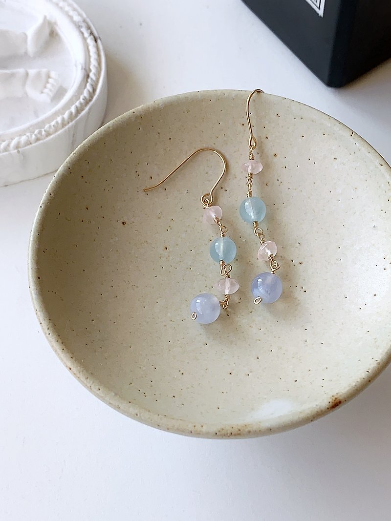Dream weaving / pink crystal blue agate aquamarine / 14kgf handmade earrings - Earrings & Clip-ons - Semi-Precious Stones Pink