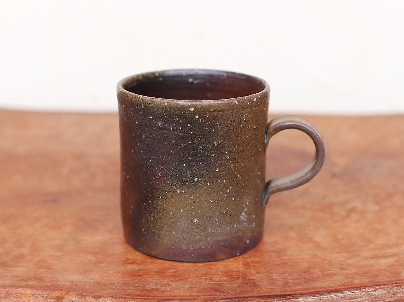 Bizen ware coffee cup c10-019 - Mugs - Pottery Brown