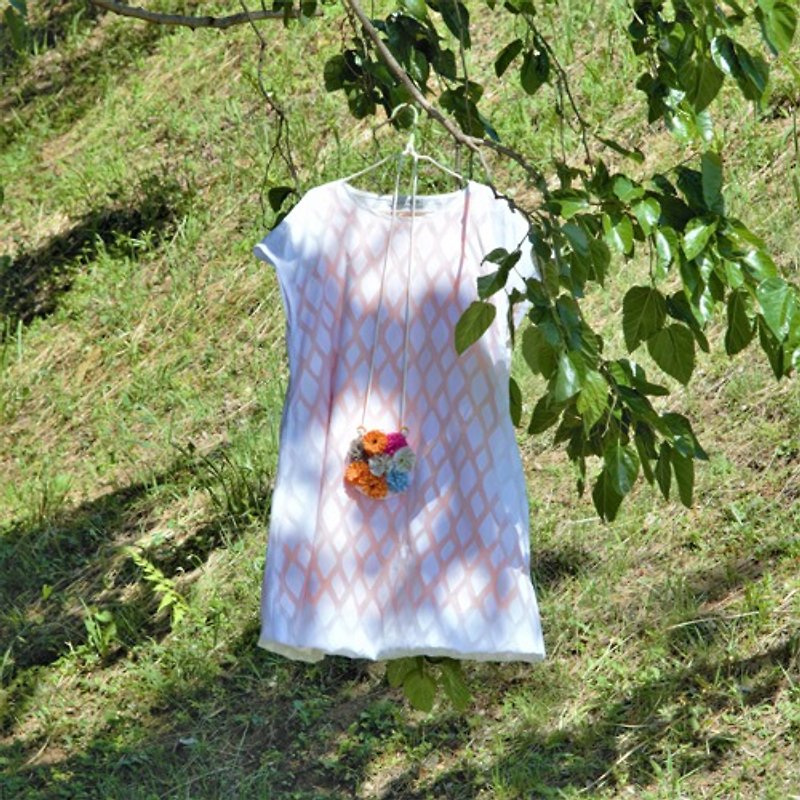 花束を持ってお出かけバルーンワンピース、オレンジ - 洋裝/連身裙 - 棉．麻 白色