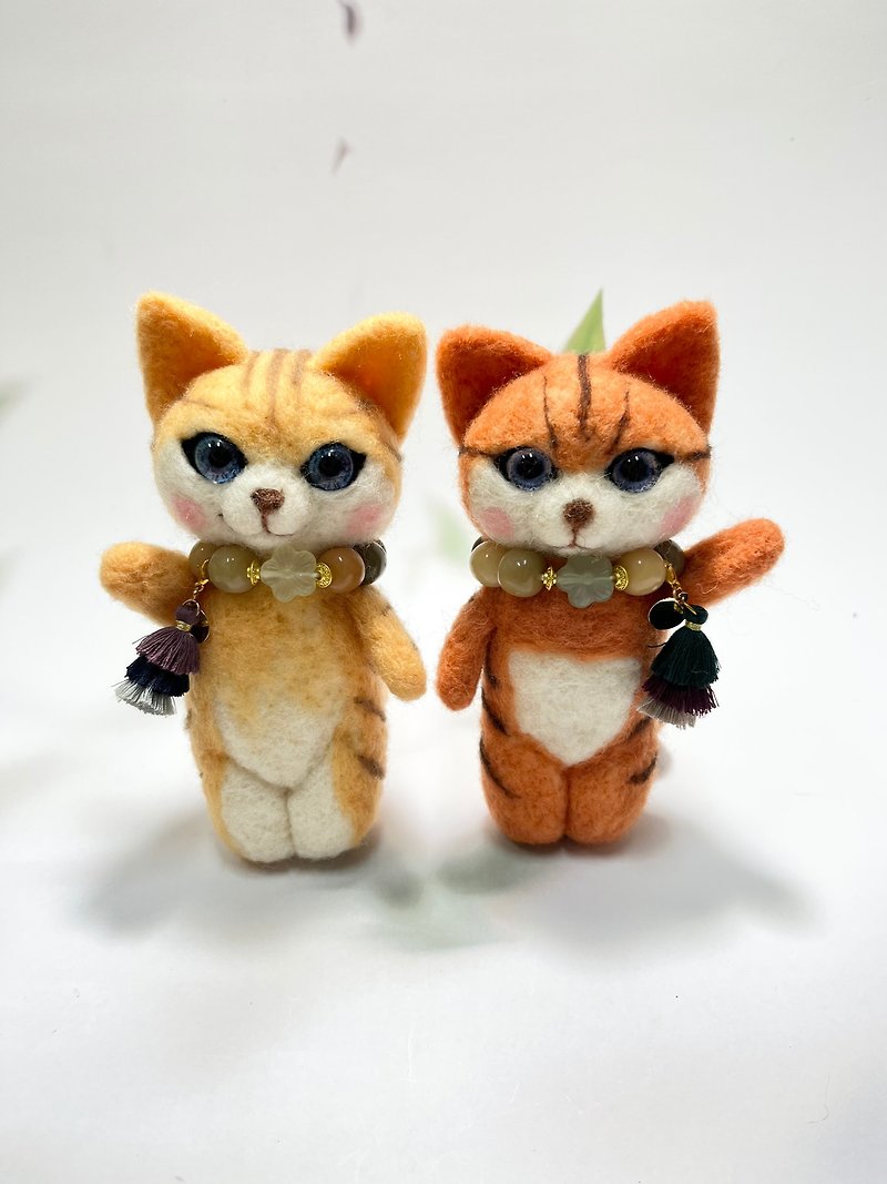 招き猫グループ - 人形・フィギュア - ウール オレンジ