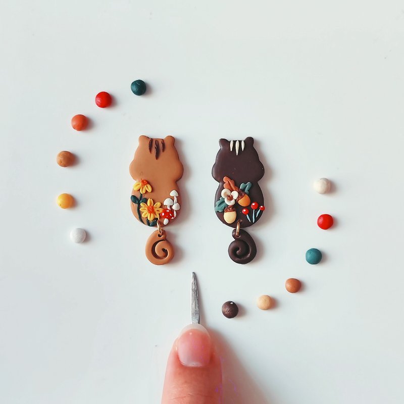 bi creature// forest chipmunk handmade clay earrings - Earrings & Clip-ons - Clay Brown