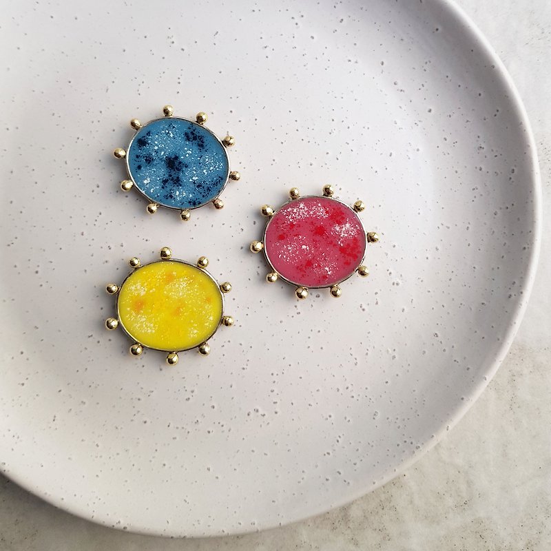 Colorful oval brooch, 12 colors - 胸針 - 琺瑯 多色