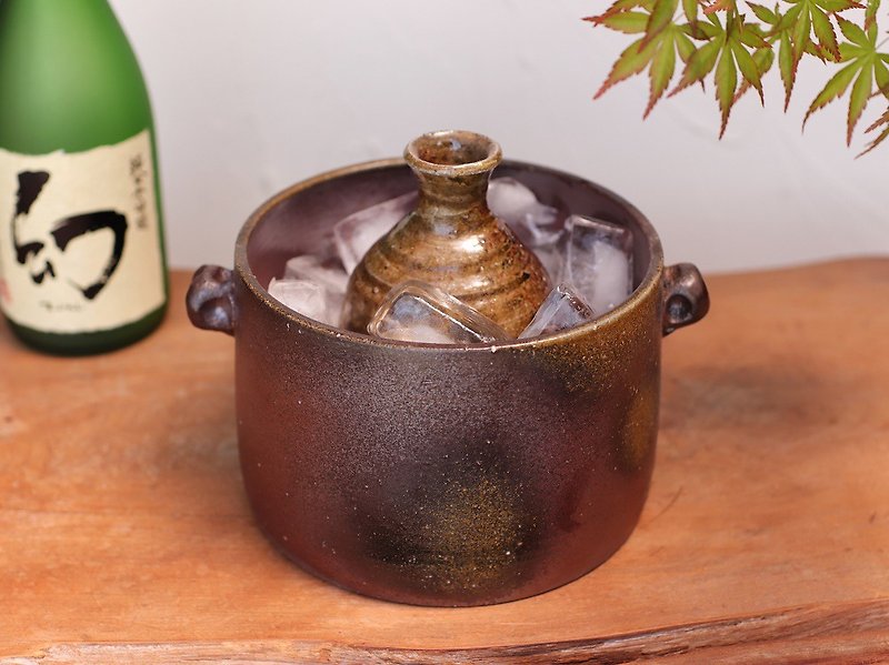 Set of Bizen pottery sake and sake bottle cooler t-072 - Bowls - Pottery Brown