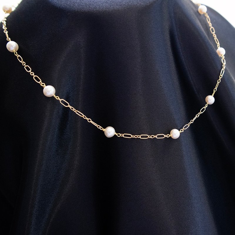 Pearl and 14kgf simple necklace - Necklaces - Pearl White