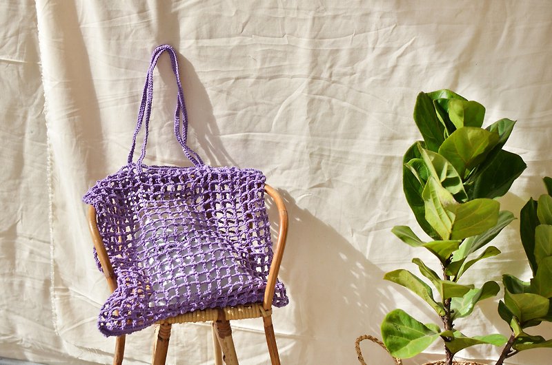 Violet Nagridia Crochet Bag - กระเป๋าถือ - ผ้าฝ้าย/ผ้าลินิน สีม่วง