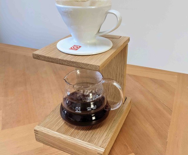 cup holder, (1 set contains 2 pieces) Material made of wood. - Shop  intuchaihouse Plates & Trays - Pinkoi