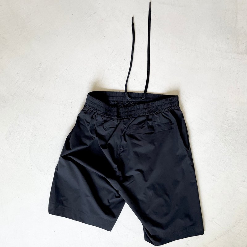 [Unisex] 4-way stretch loose fit shorts [Black] - Unisex Pants - Polyester Black