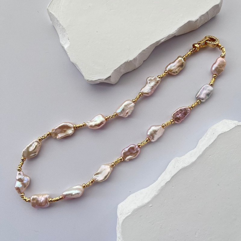 Pink Baroque Pearl Necklace - สร้อยคอ - ไข่มุก สึชมพู