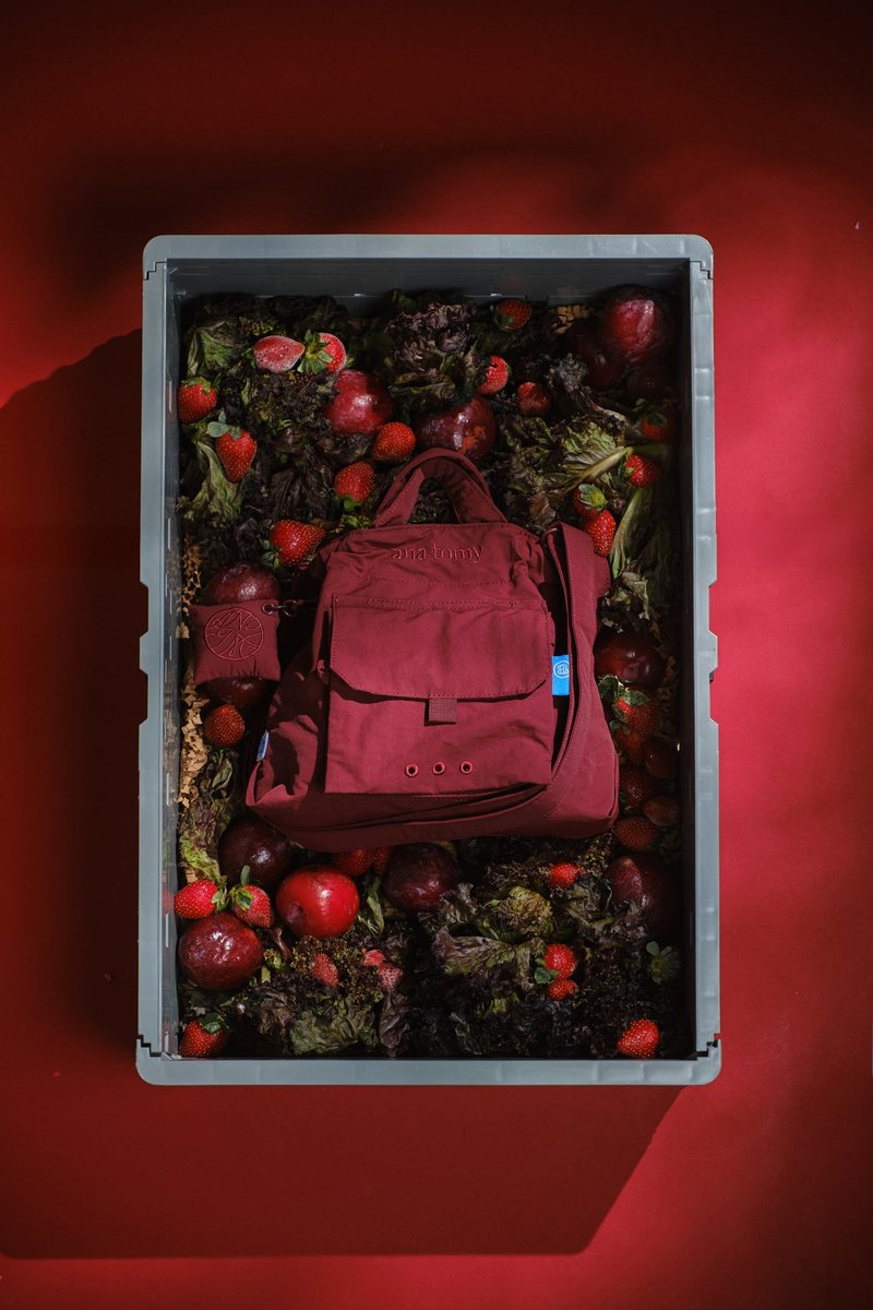 【禮物】No.8 City Bag— Merlot 梅露   (Edition 1.5) - 側背包/斜背包 - 尼龍 