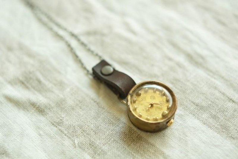 首からさげる時計 dot gold N002 - 女裝錶 - 其他金屬 金色