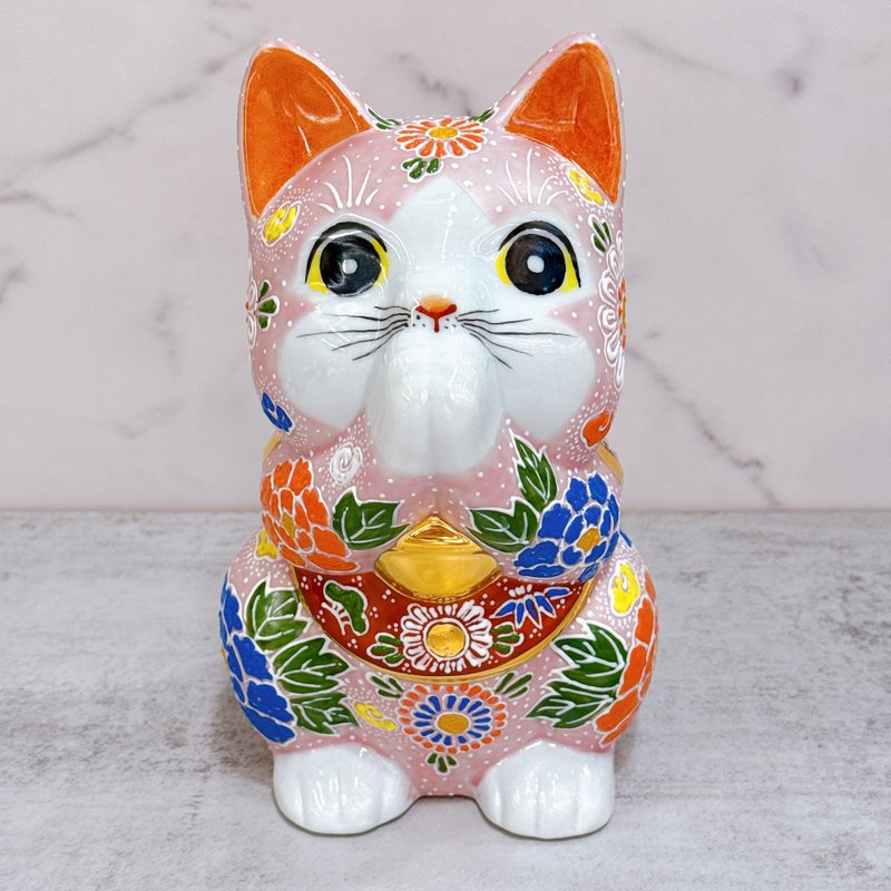 【瑞氣盈香】日本九谷燒招財貓 | 粉紅櫻盛 7号 - 擺飾/家飾品 - 瓷 粉紅色