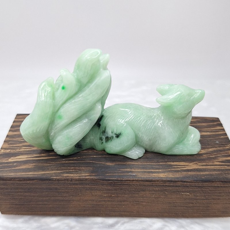 Hand-carved nine-tailed fox ornament with ice green floating flowers | Natural Burmese jade A grade jadeite - Items for Display - Jade 