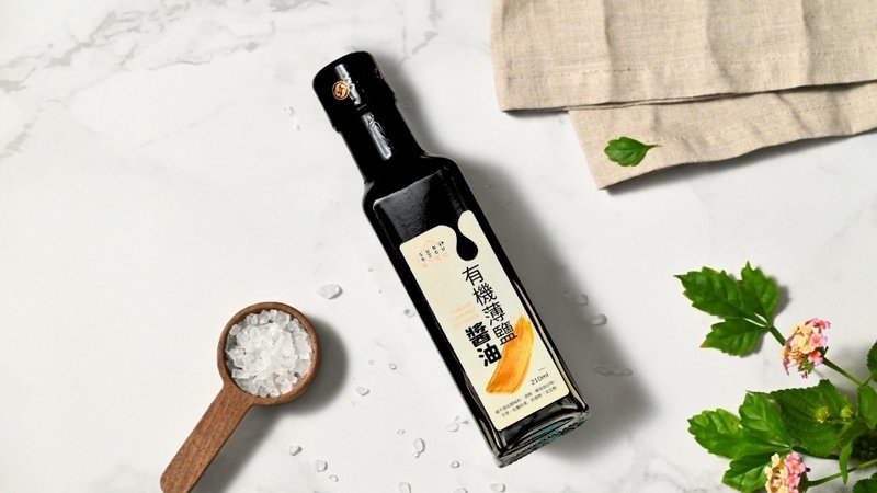 有機薄鹽醬油210ml 兩入組 - 醬料/調味料 - 玻璃 