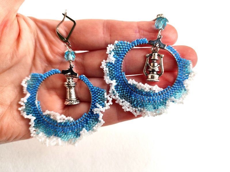 Blue beaded earrings with lighthouse waves kerosene lamp - ต่างหู - แก้ว สีน้ำเงิน