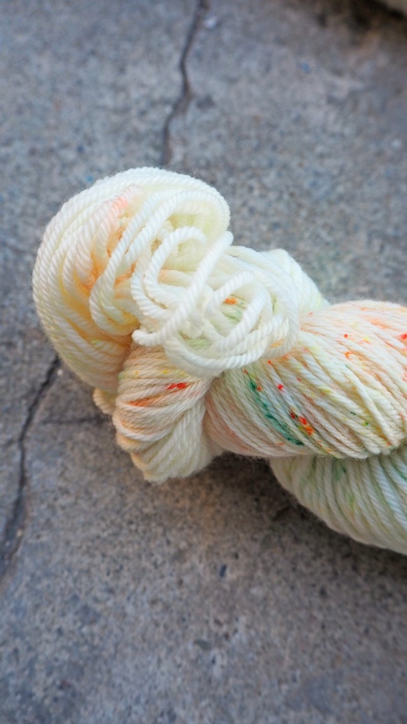 Hand dyed the line. Fruit Tea (Sport 100% Merino) - Knitting, Embroidery, Felted Wool & Sewing - Wool 