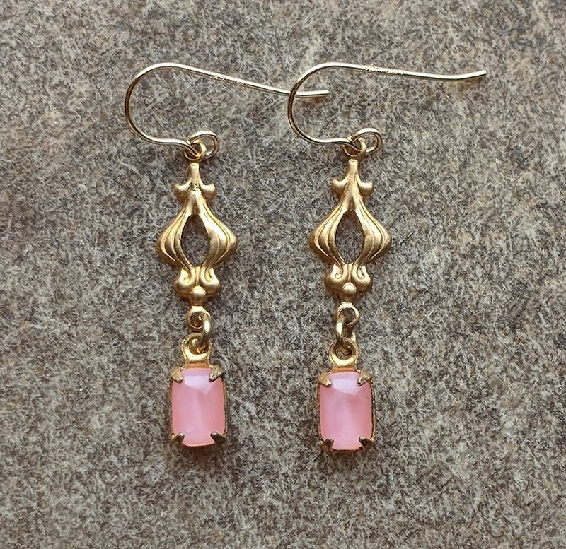 小巧粉紅古董玻璃耳環 - 耳環/耳夾 - 玻璃 