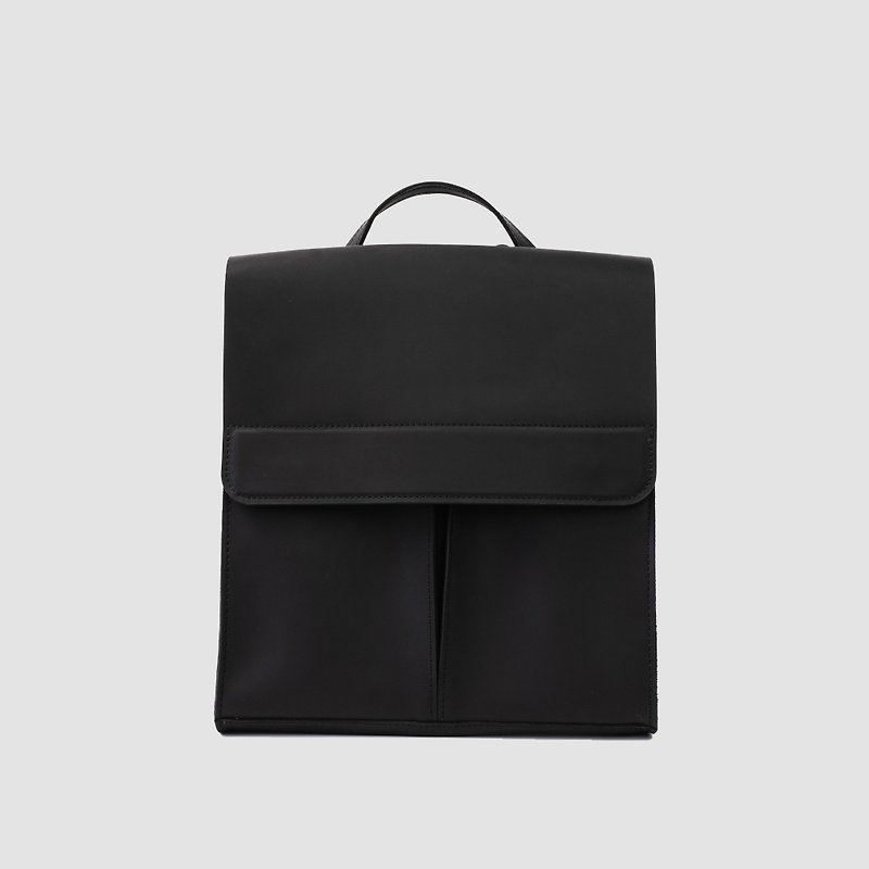 Square Backpack - Urban Minimalist / City Rucksack / Premium leather - กระเป๋าเป้สะพายหลัง - หนังแท้ สีดำ