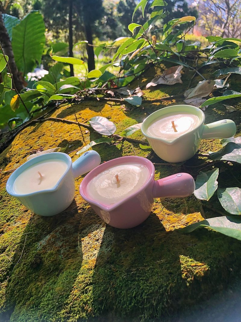 Taipei East District_Handmade scented natural essential oil massage candle [Love You Massage Candle] - เทียน/เทียนหอม - ขี้ผึ้ง 