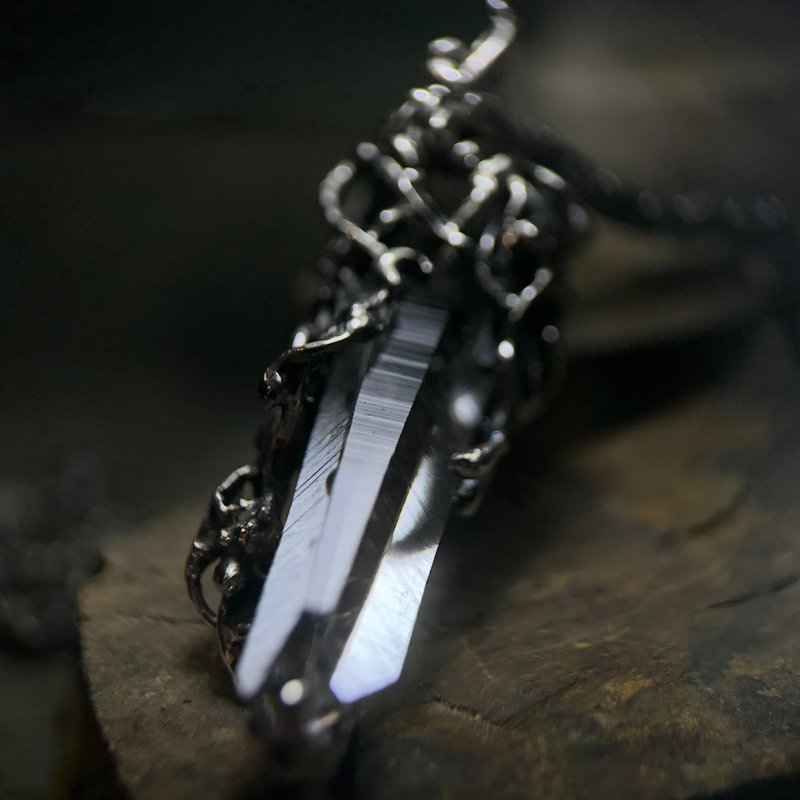 Natural mineral/Colombian crystal/Guardian series/White crystal/Crystal necklace/ - สร้อยคอ - คริสตัล สีใส