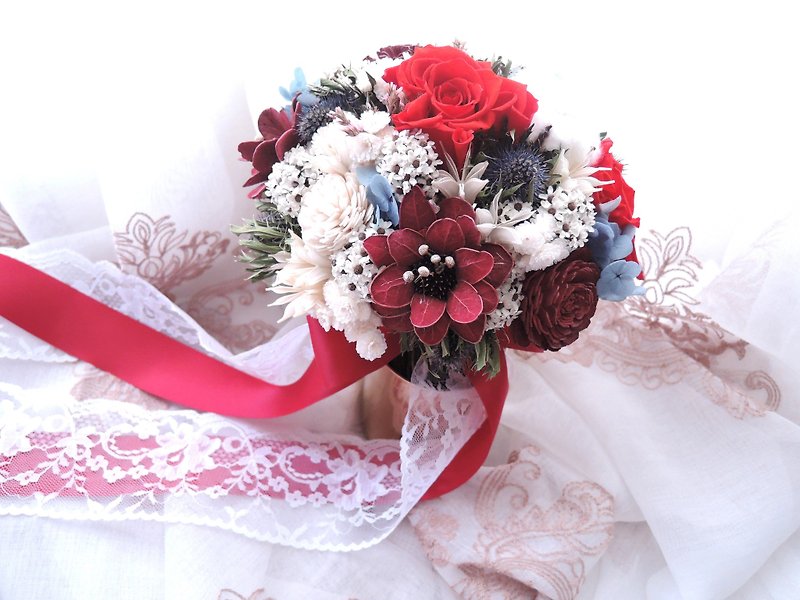 [貴族]枯れない赤はドライフラワー/ブライダルブーケ/結婚式のブーケの花束をバラ - 観葉植物 - 寄せ植え・花 レッド