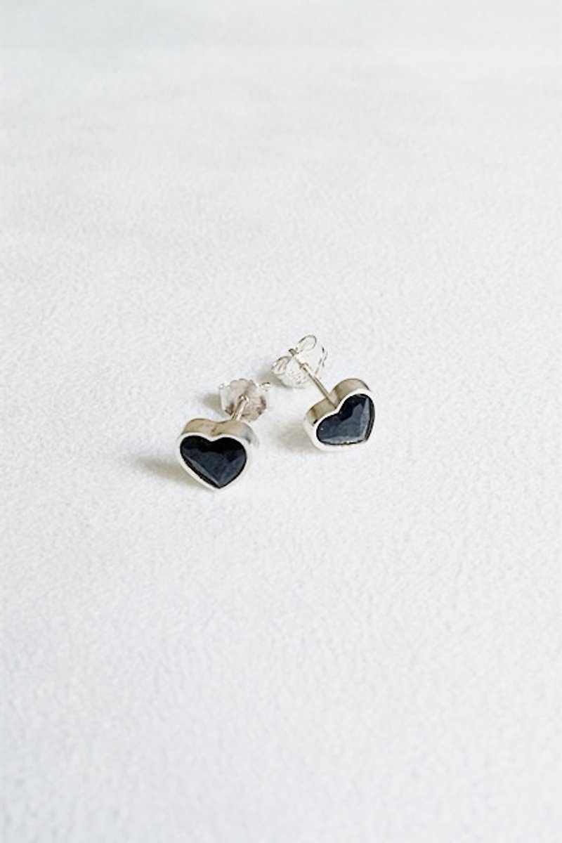 Earrings Heart Sterling Silver - ต่างหู - เงินแท้ หลากหลายสี