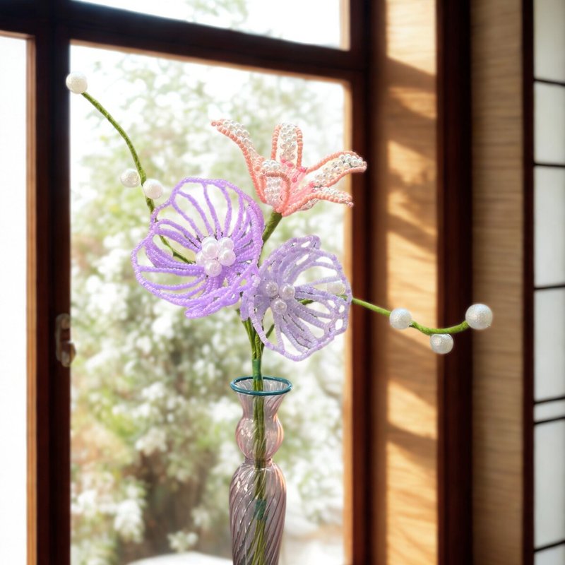 手作串珠花束—霧華 - 擺飾/家飾品 - 塑膠 紫色
