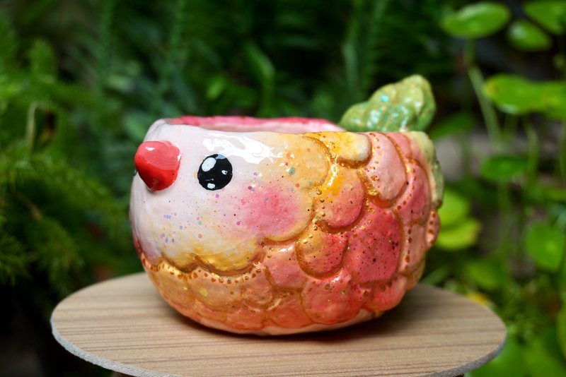 Polly the parrot planter / Bird Pottery / Bird Planter - 花瓶/花器 - 陶 多色