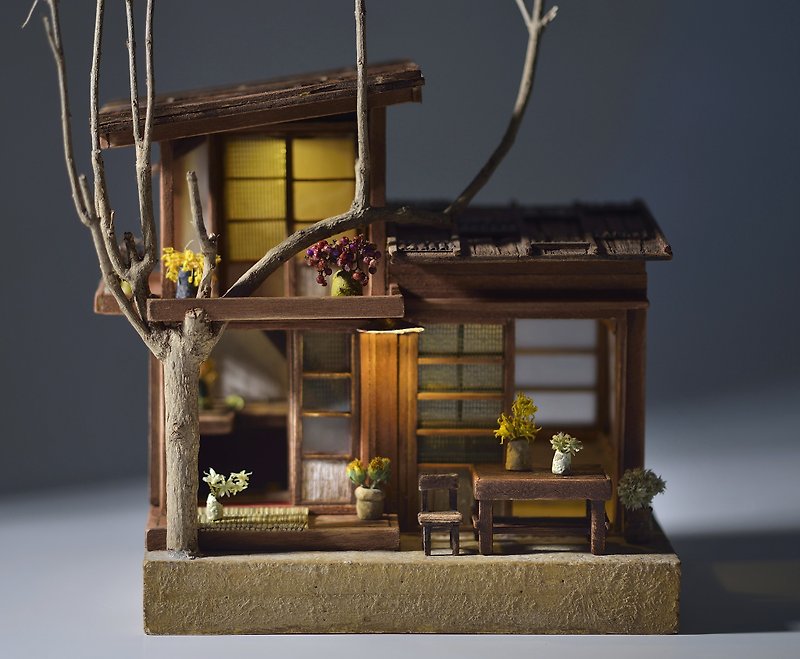 Old House Creation-Old Tree Attic Bungalow Flower Shop (customized) - ของวางตกแต่ง - ปูน สีนำ้ตาล