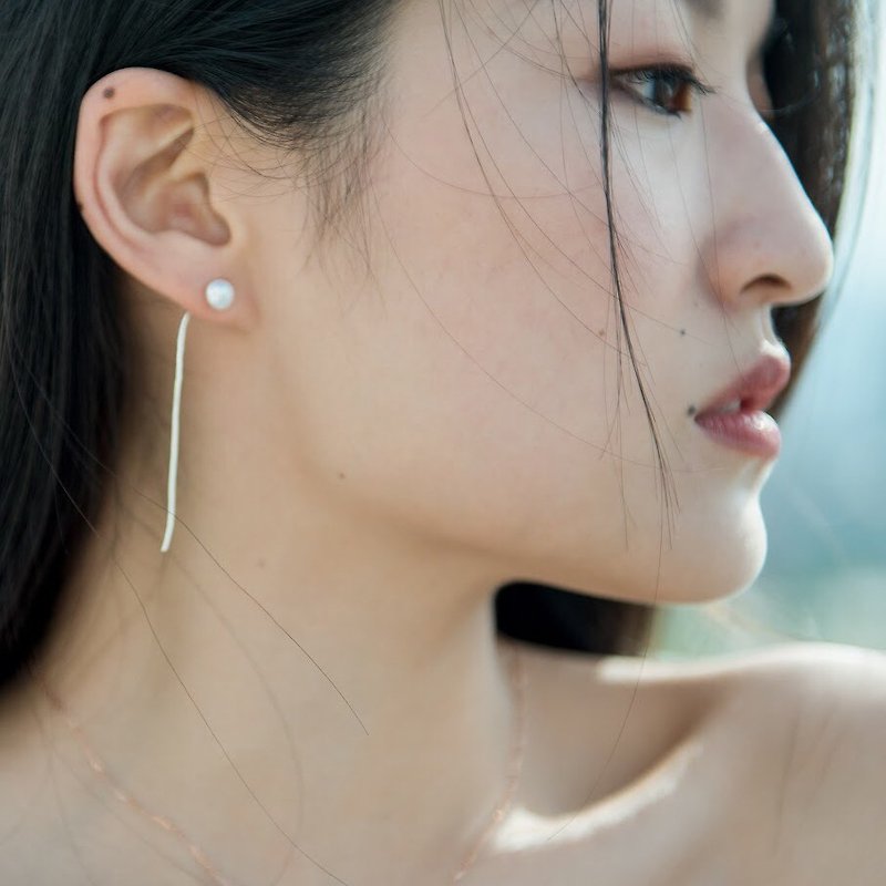 Pearl fishing snake earrings - Bracelets - Gemstone White