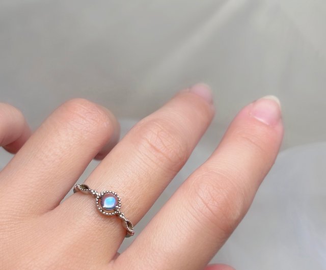 ブルー月が輝くところにいたいだけ ムーンストーンリング/スリランカ