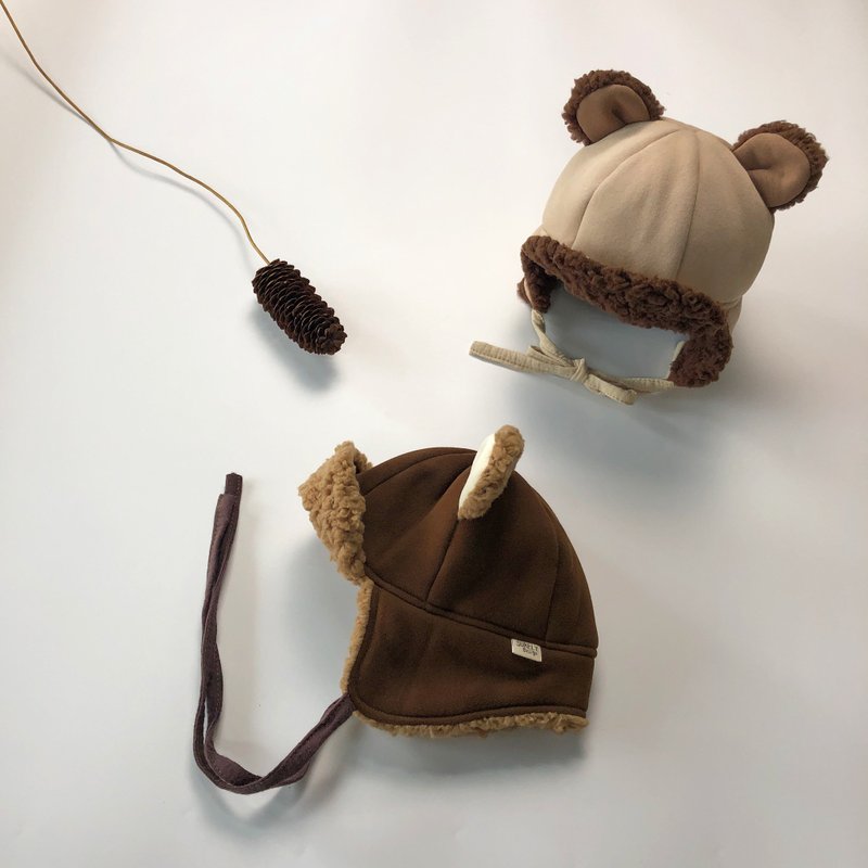 A cute bear lives in the oil lamp | Plush strapped Bell flight hat - Baby Hats & Headbands - Cotton & Hemp Brown