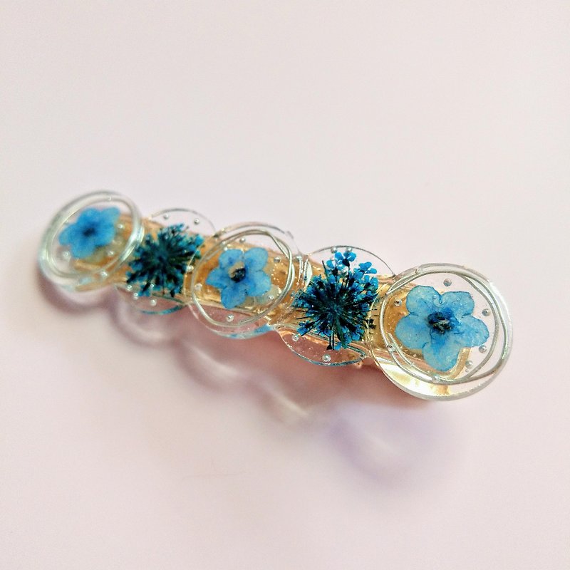 Blue forget-me-not real flower hairpin dry flower hairpin lace flower gift - Hair Accessories - Resin Blue