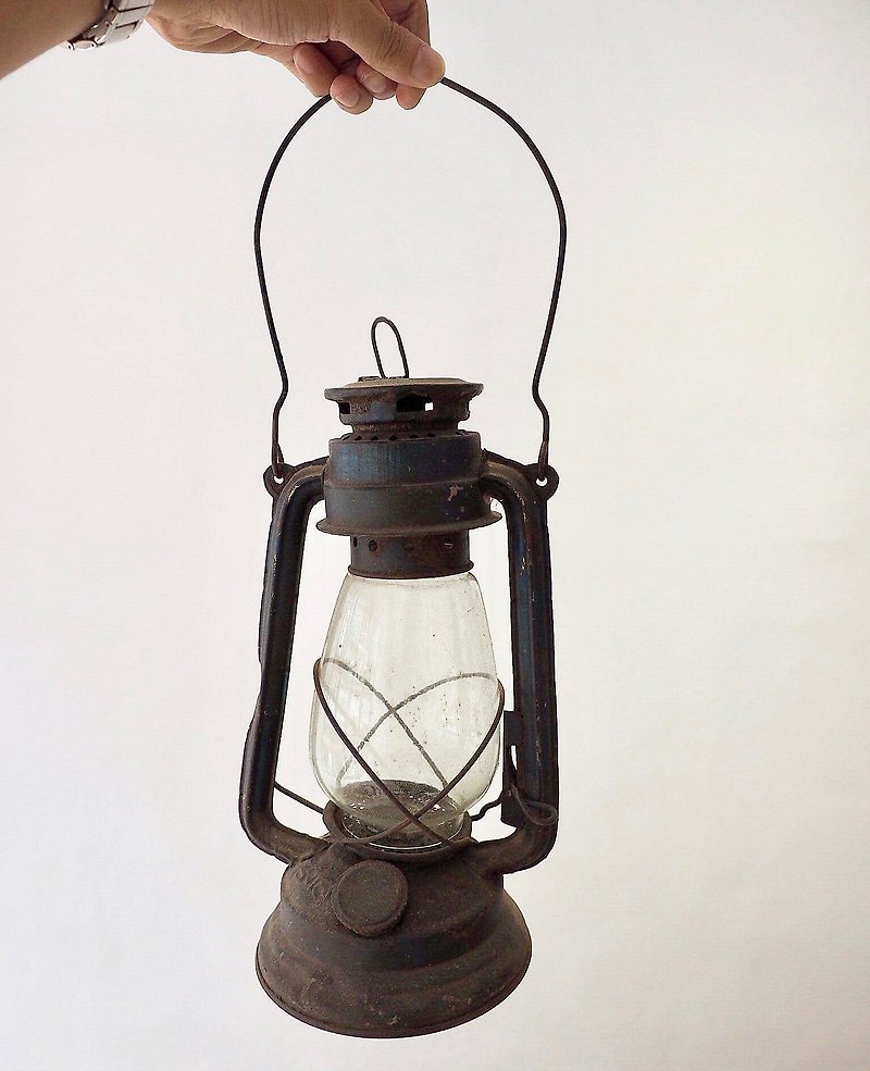 American antique decorative lamp B - ของวางตกแต่ง - โลหะ 