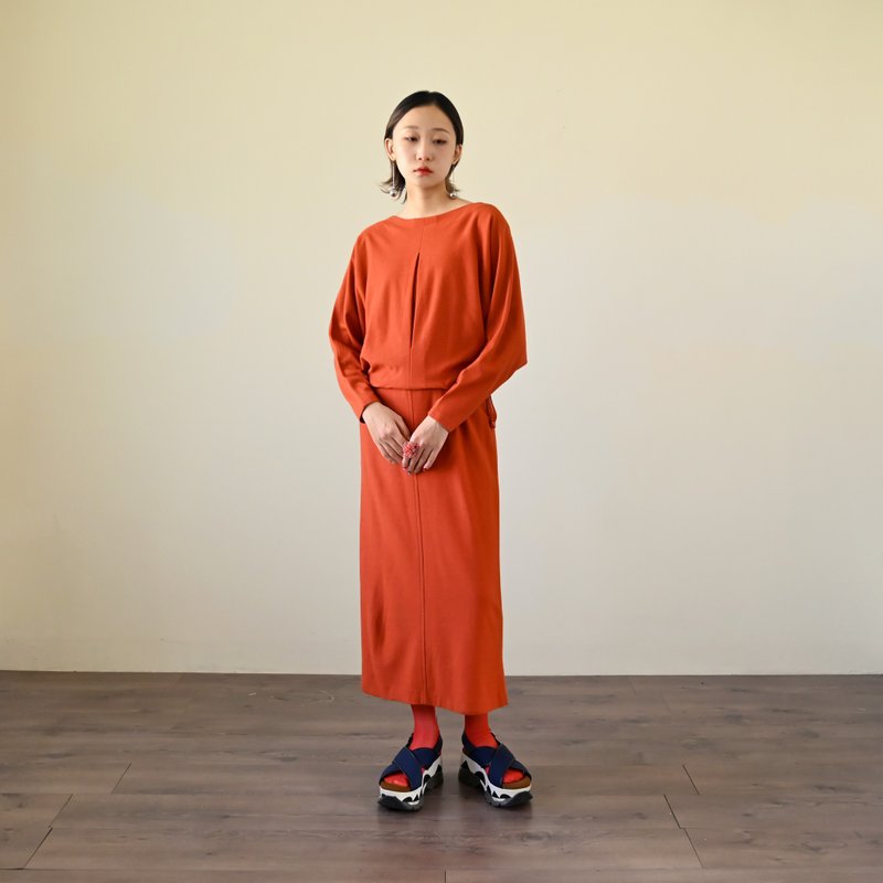 【NaSuBi Vintage】流麗輪廓純色毛料古著洋裝 - 洋裝/連身裙 - 其他人造纖維 紅色