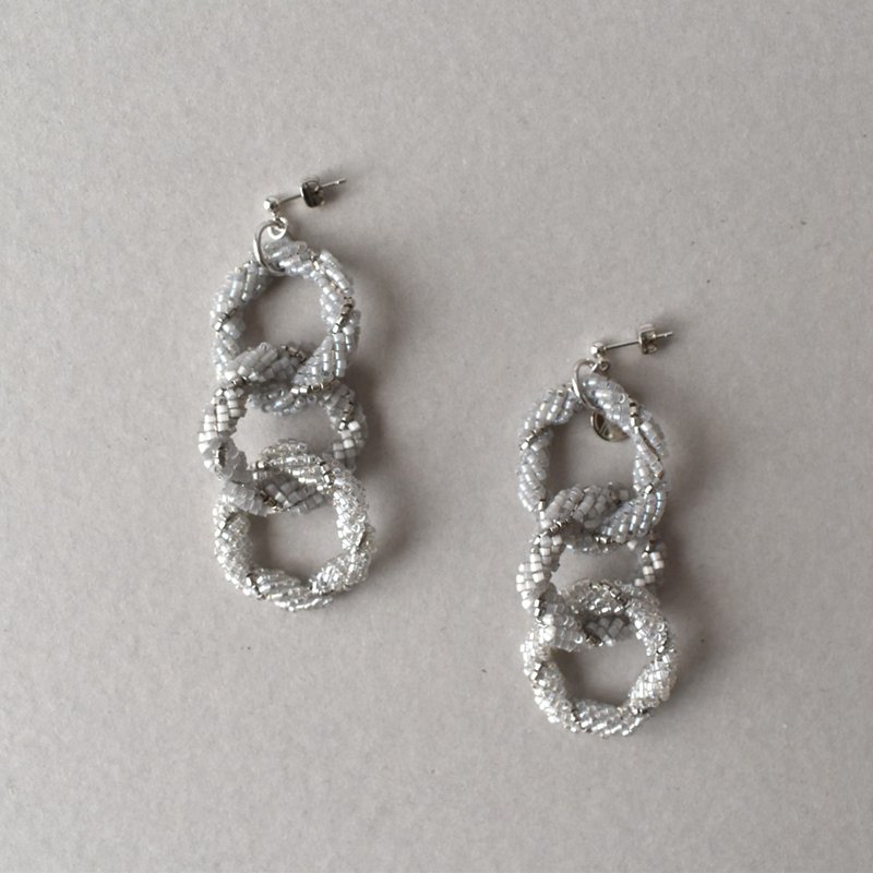 Chain L / silver_2025.12. - ต่างหู - แก้ว 