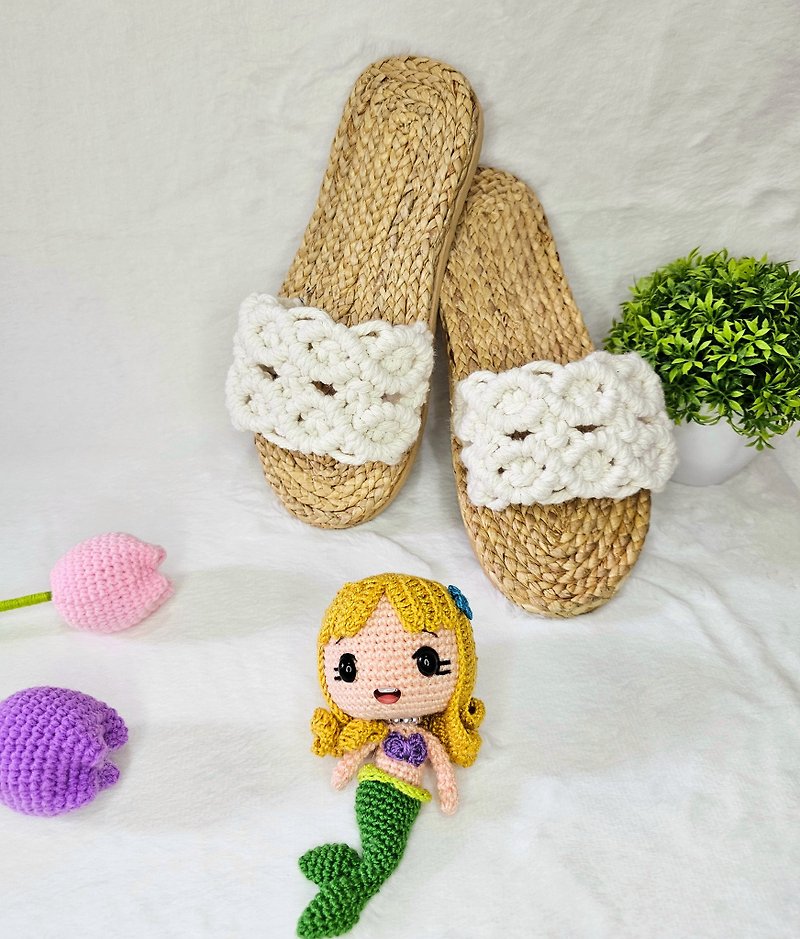 Handmade Macrame sandals made from  Water Hyacinth - Slippers - Plants & Flowers White