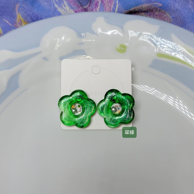 舞動耳邊的花 耳環 花朵 - 耳環/耳夾/耳骨夾 - 不鏽鋼 多色