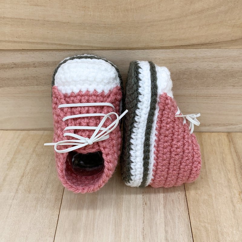 Stylish Baby Sneaker - Strong Pink Crochet Shoes - Handmade Toddler Booties - 男/女童鞋 - 壓克力 粉紅色