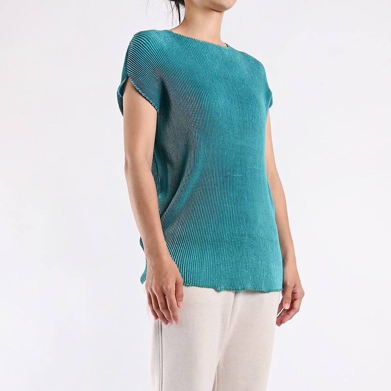 pleated clothes - Women's Vests - Cotton & Hemp Blue