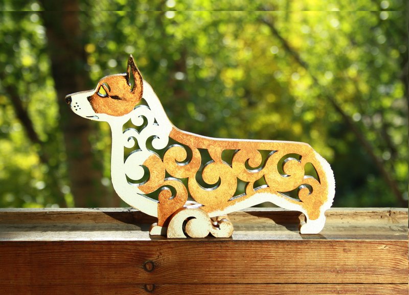 Statuette welsh corgi pembroke figurine made of wood - 擺飾/家飾品 - 木頭 