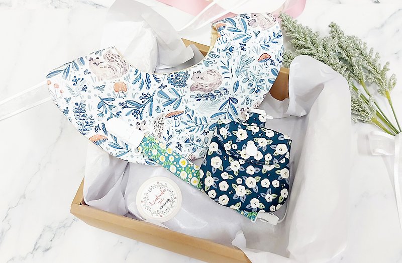 Fast shipping [temperament style] ready stock/three-piece set for girls - bib - peace charm bag - handmade pacifier chain - ซองรับขวัญ - ผ้าฝ้าย/ผ้าลินิน 