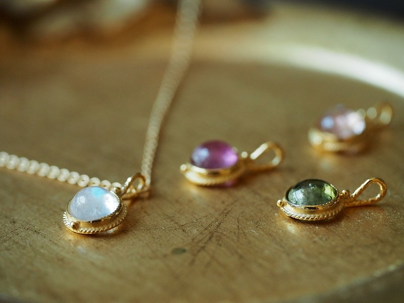 [Maya Tara] exclusive design small gems pendant moonstone tourmaline tourmaline jewelry yellow gold - Necklaces - Semi-Precious Stones Multicolor