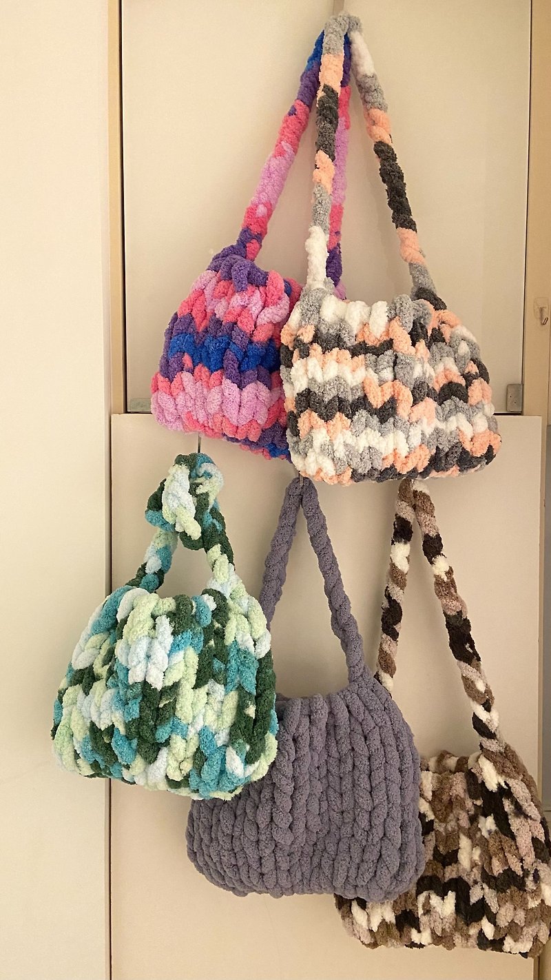 Icelandic hand-knitted fur baby bag experience course - Knitting / Felted Wool / Cloth - Other Materials 