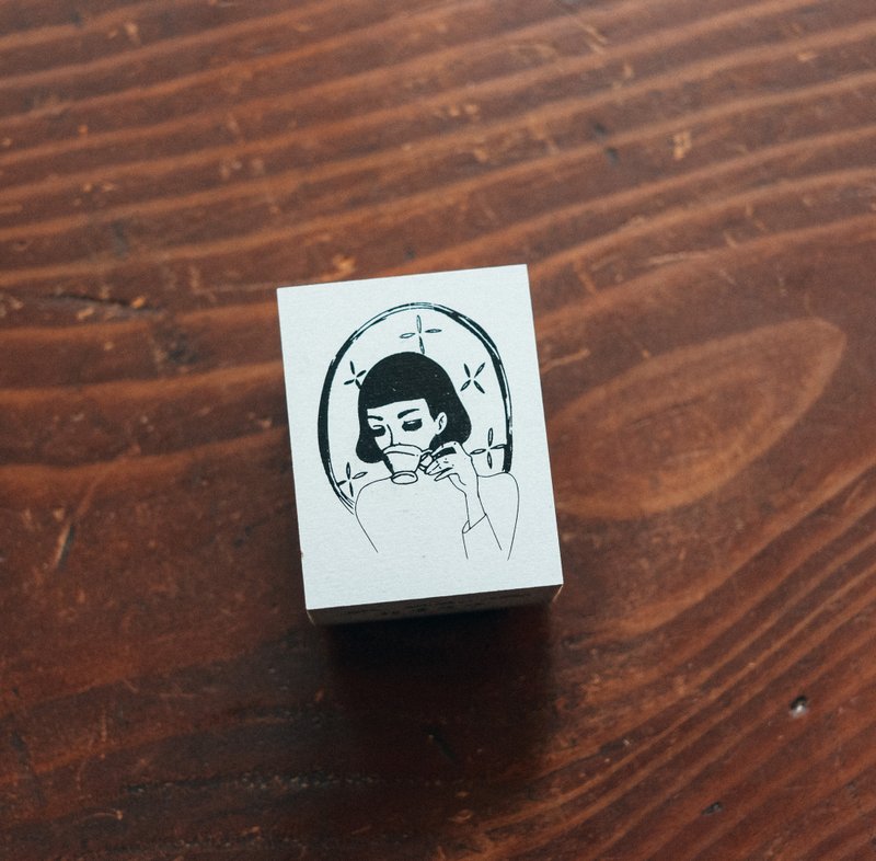 喫茶女孩 木頭印章 - 印章/印台 - 木頭 白色
