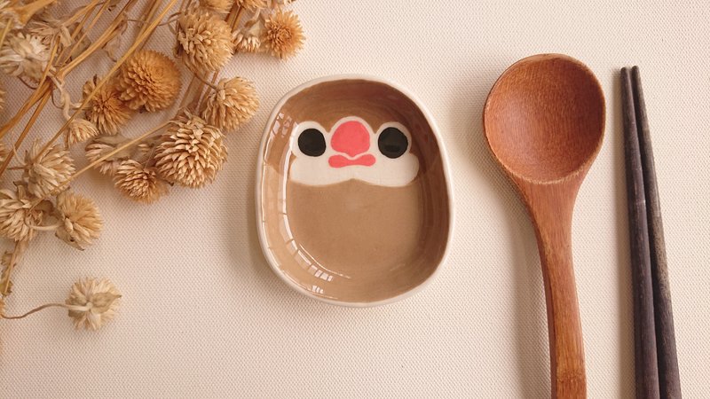 Hey! Bird Friends! Red Mun Bird Egg Shape Plate - จานเล็ก - เครื่องลายคราม สีดำ