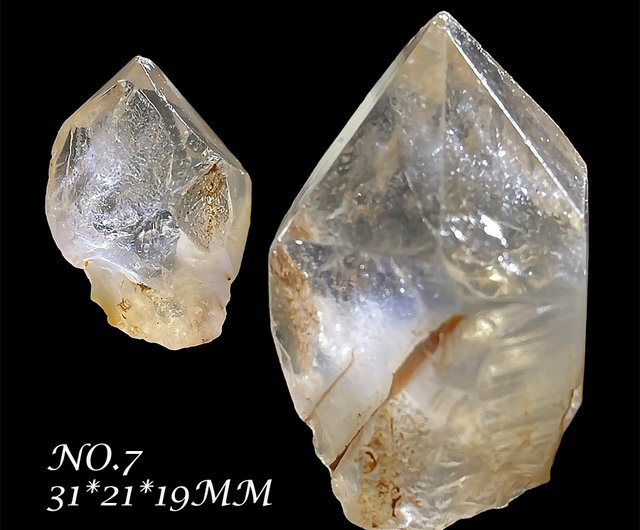 綺麗なホワイトラビットヘアルチル！ズーンとくる！ 楽天市場】○【ホワイトラビットヘアルチルクォーツ(サゲニティック