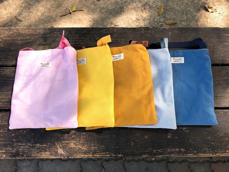 Plain adjustable backpack (five colors) - กระเป๋าแมสเซนเจอร์ - ผ้าฝ้าย/ผ้าลินิน 