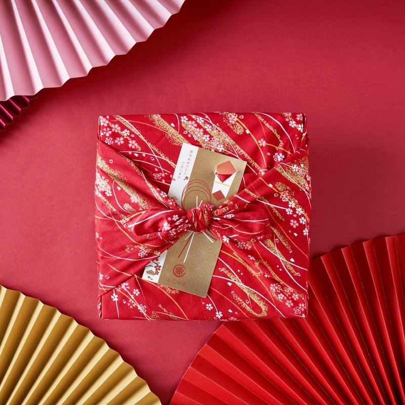 【お年賀ギフト予約】絢櫻-サンドクッキー風呂敷ギフトボックス（8個入） - クッキー・焼き菓子 - 食材 